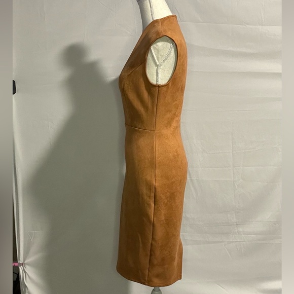 Dresses 2 for $25 or 3 for $35 (Mix & match) - Picture 3 of 6